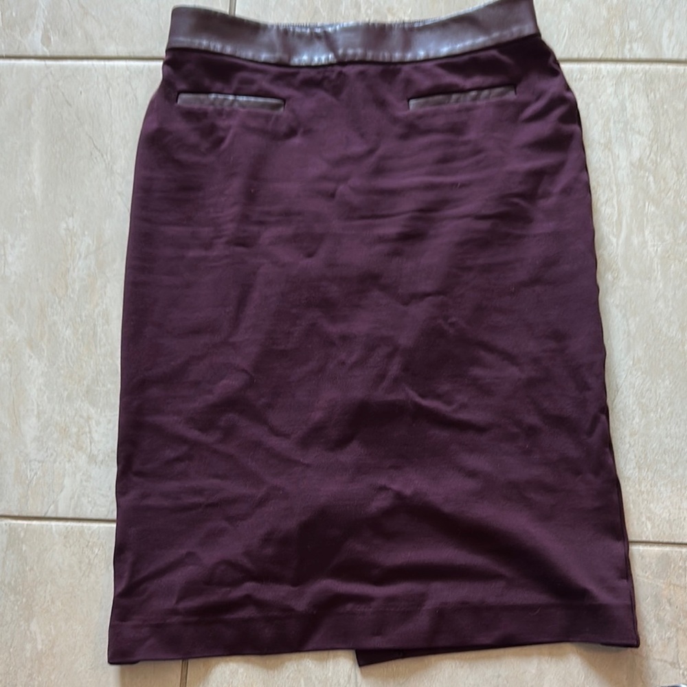 Ann Taylor Red Pencil Skirt Knee-Length Workwear